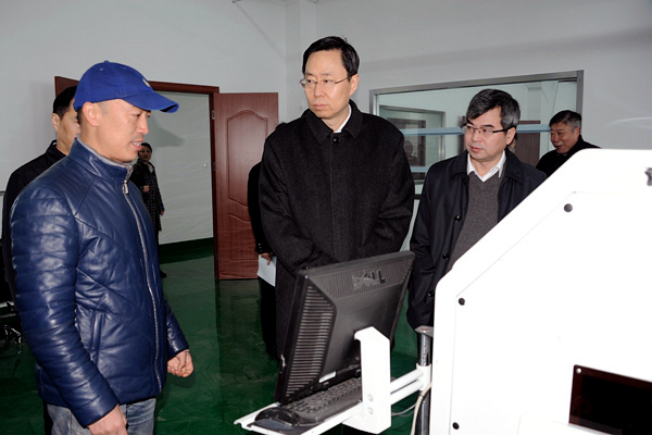 泰州市委書(shū)記、市人大常委會(huì)主任藍(lán)紹敏蒞臨公司調(diào)研項(xiàng)目建設(shè)情況