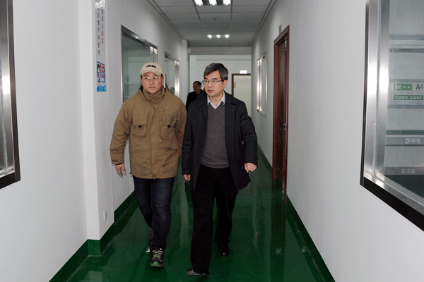 區(qū)委書(shū)記、區(qū)人大常委會(huì)主任徐克儉蒞臨公司調(diào)研項(xiàng)目建設(shè)進(jìn)展情況